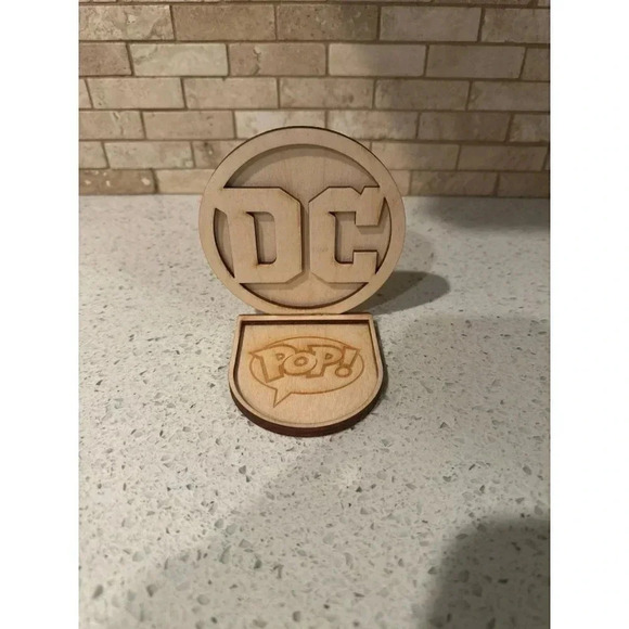 Dc wood carved funko pop stand - Picture 1 of 3